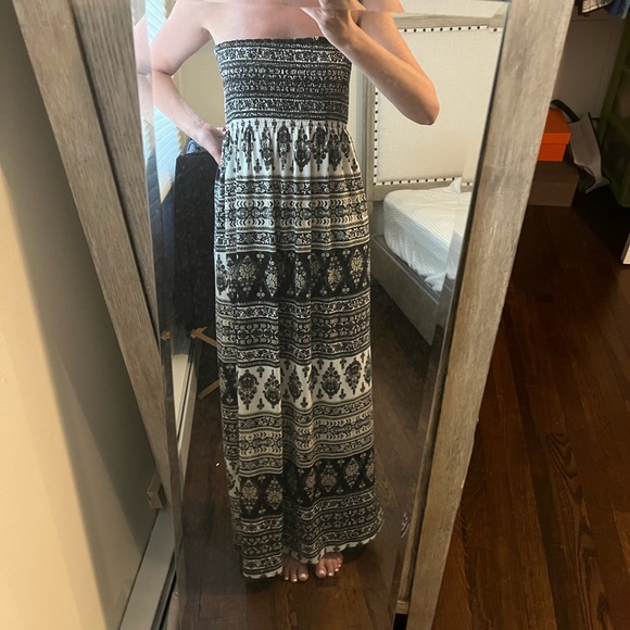 Printed light weight maxi strapless dress - Picture 5 of 5